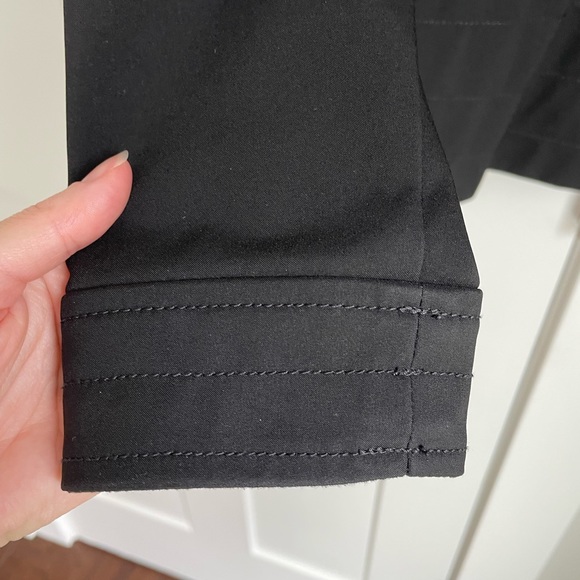 North Face Light Jacket - Picture 4 of 5